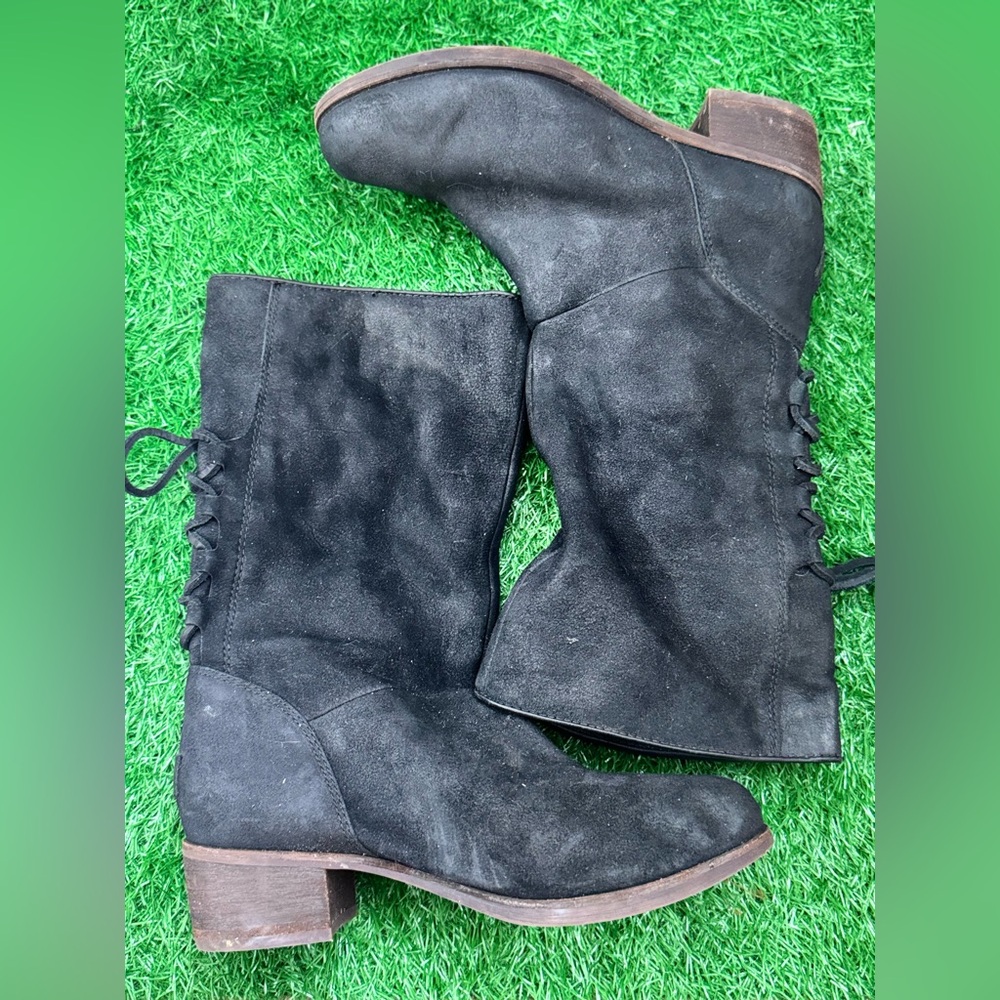 UGG 1005949 Cary Black Nubuck Leather Back Lace Block Heel Mid Calf Boots Sz 7.5